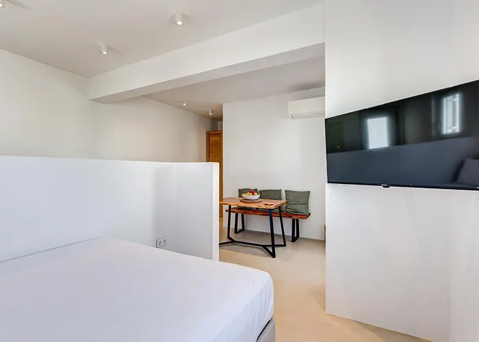 Silver Aeras * Parikia (Paros)